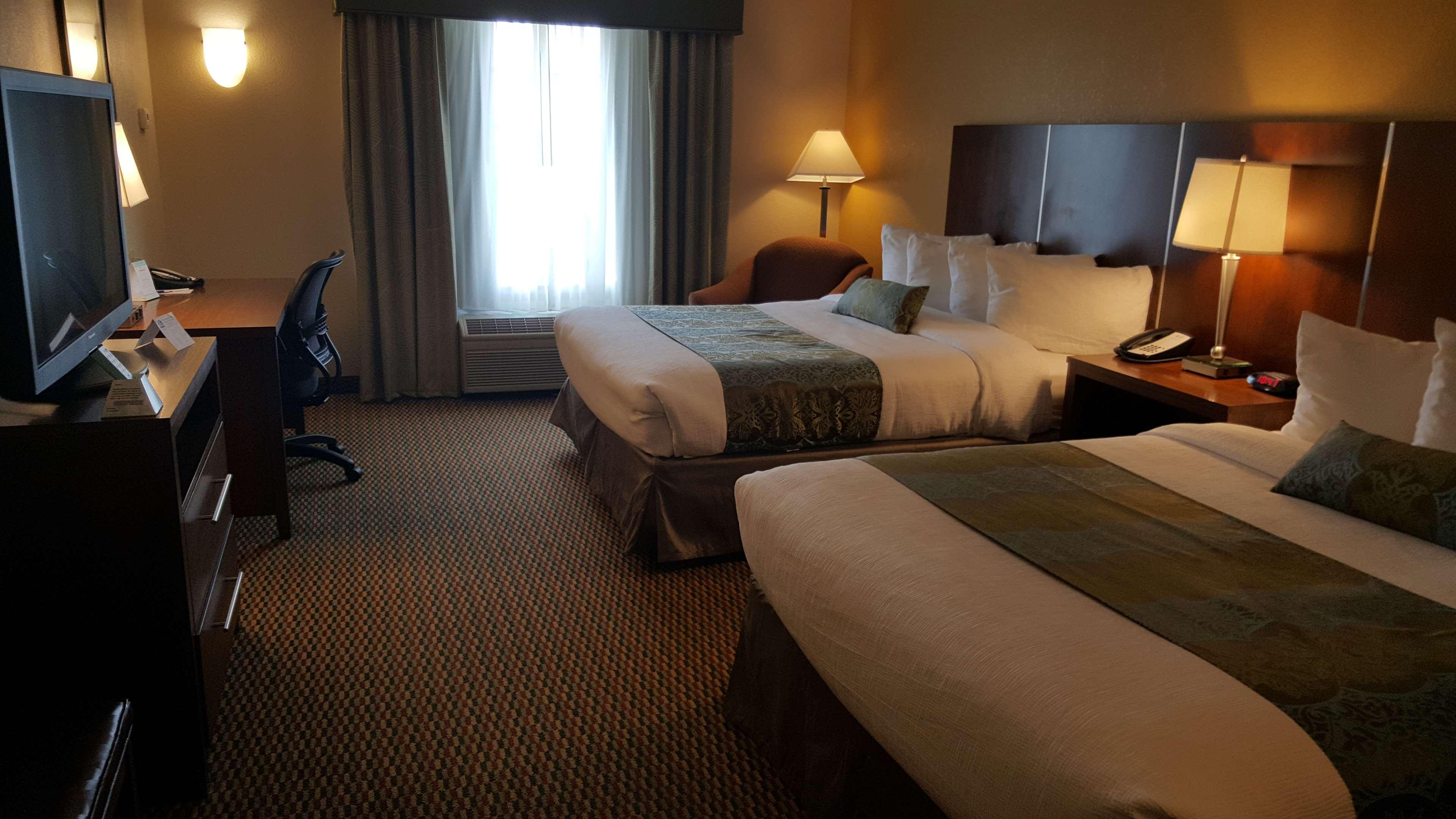 Best Western Airport Inn & Suites Oakland Exterior photo
