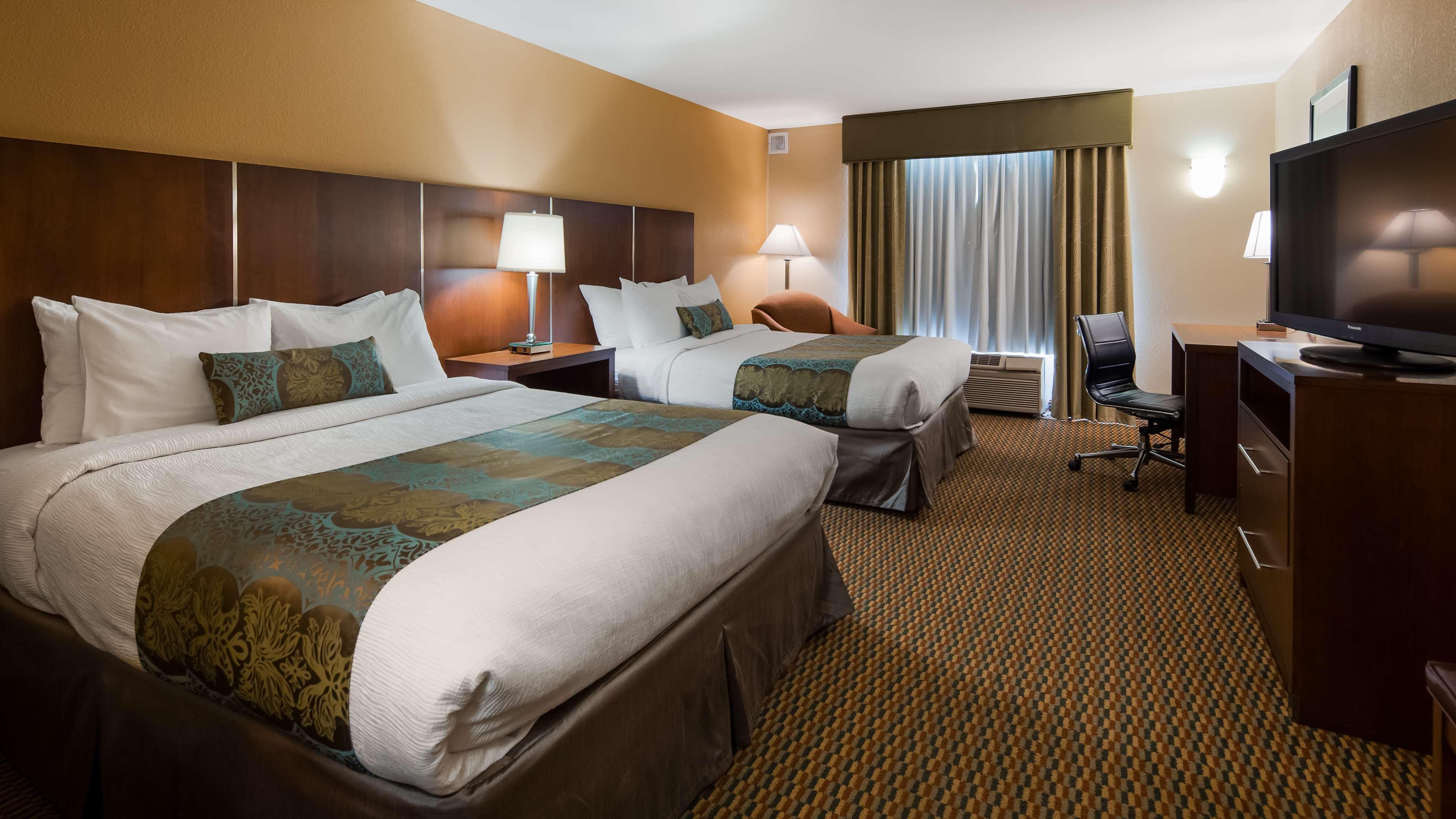 Best Western Airport Inn & Suites Oakland Exterior photo