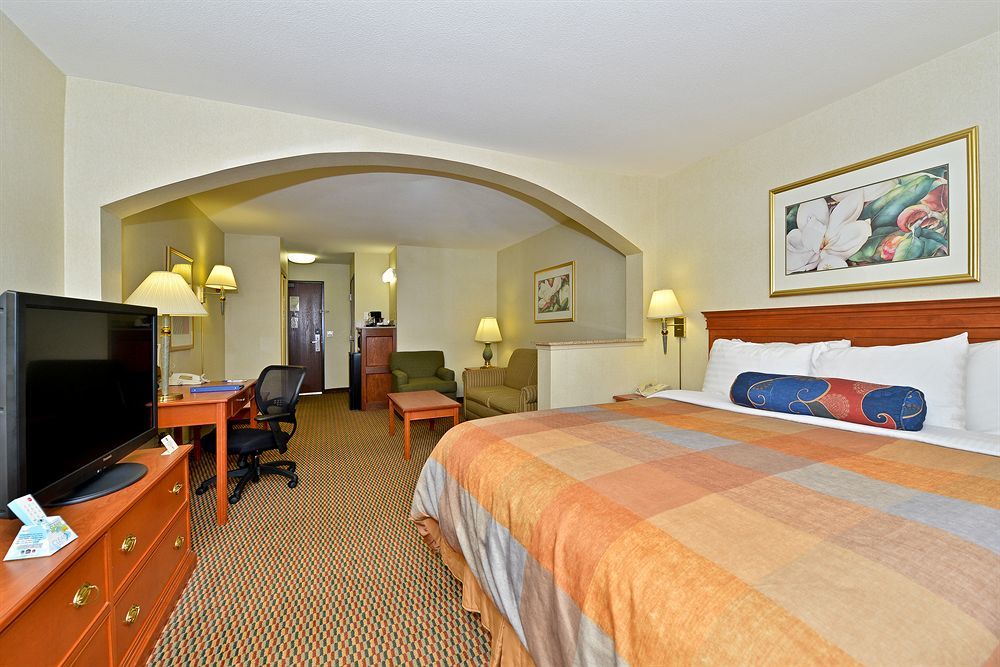 Best Western Airport Inn & Suites Oakland Exterior photo