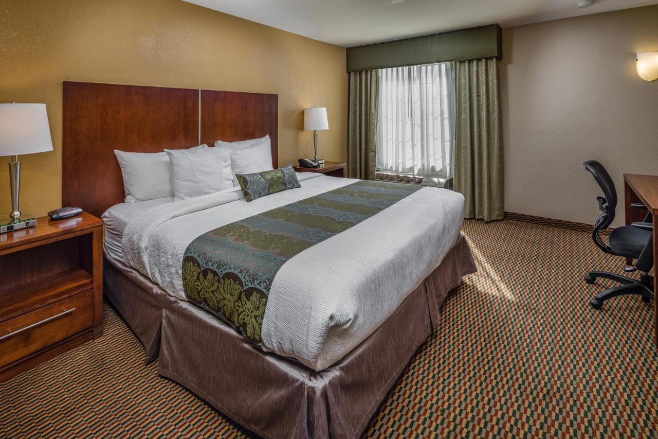 Best Western Airport Inn & Suites Oakland Exterior photo